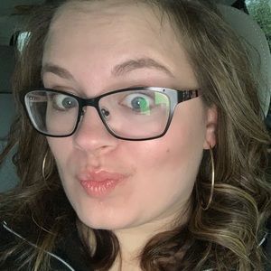 Meet your Posher, Karma